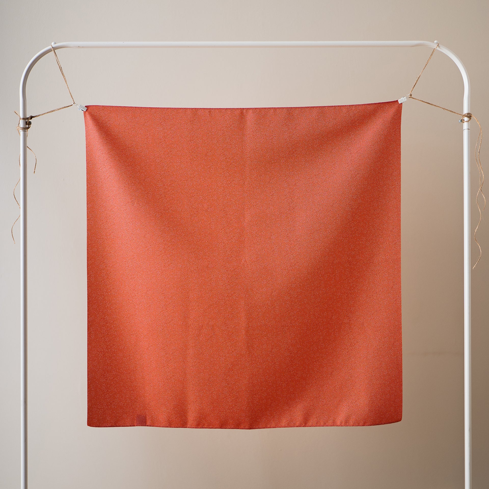Studio Sakana - Amunzen Reversible Fine Sharkskin Pattern Sakura Red Furoshiki
