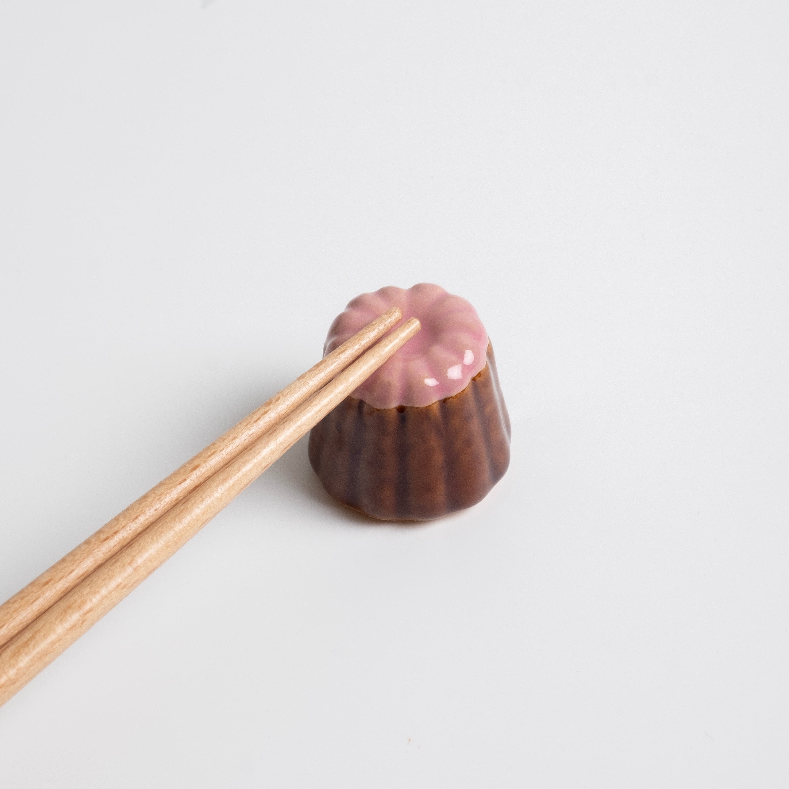 canele-strawberry-2.jpg