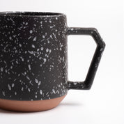 Chips Mug Large 380ml - Speckled Black