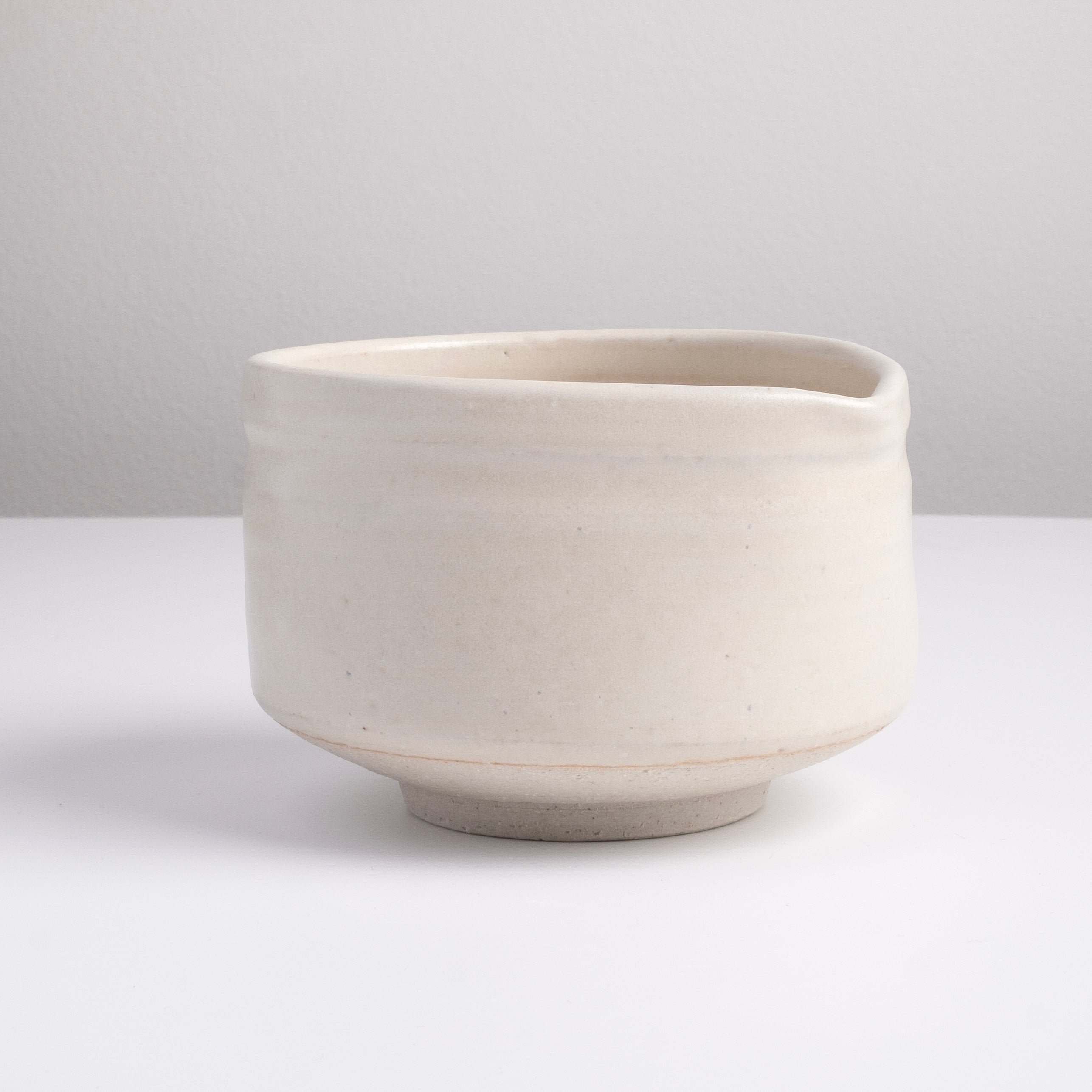 Matcha Bowl with Spout - Cream