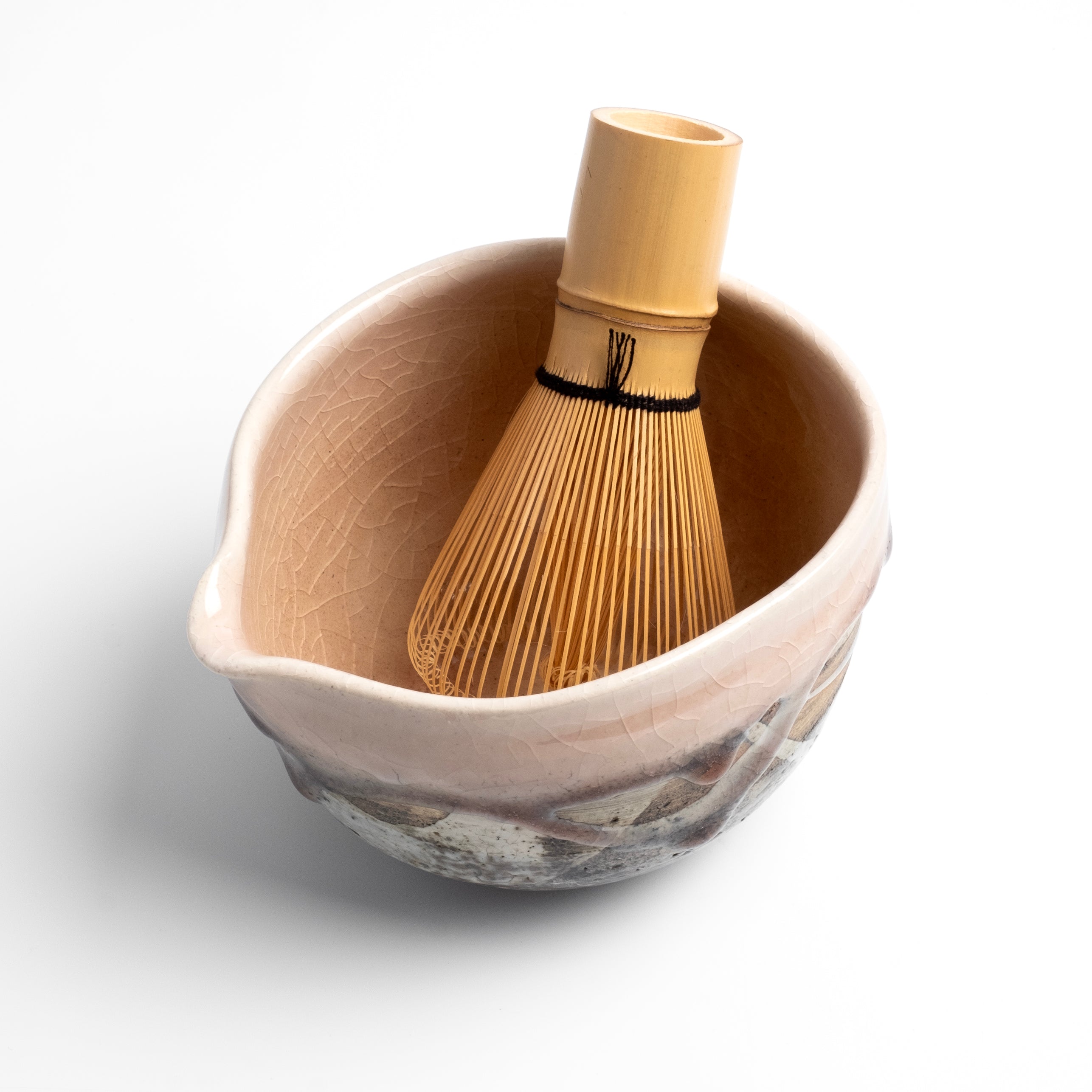 Tsuchi no Yuki Matcha Bowl with Spout - Peach