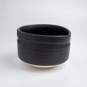 Matcha Bowl with Spout Large - Kuromitsu