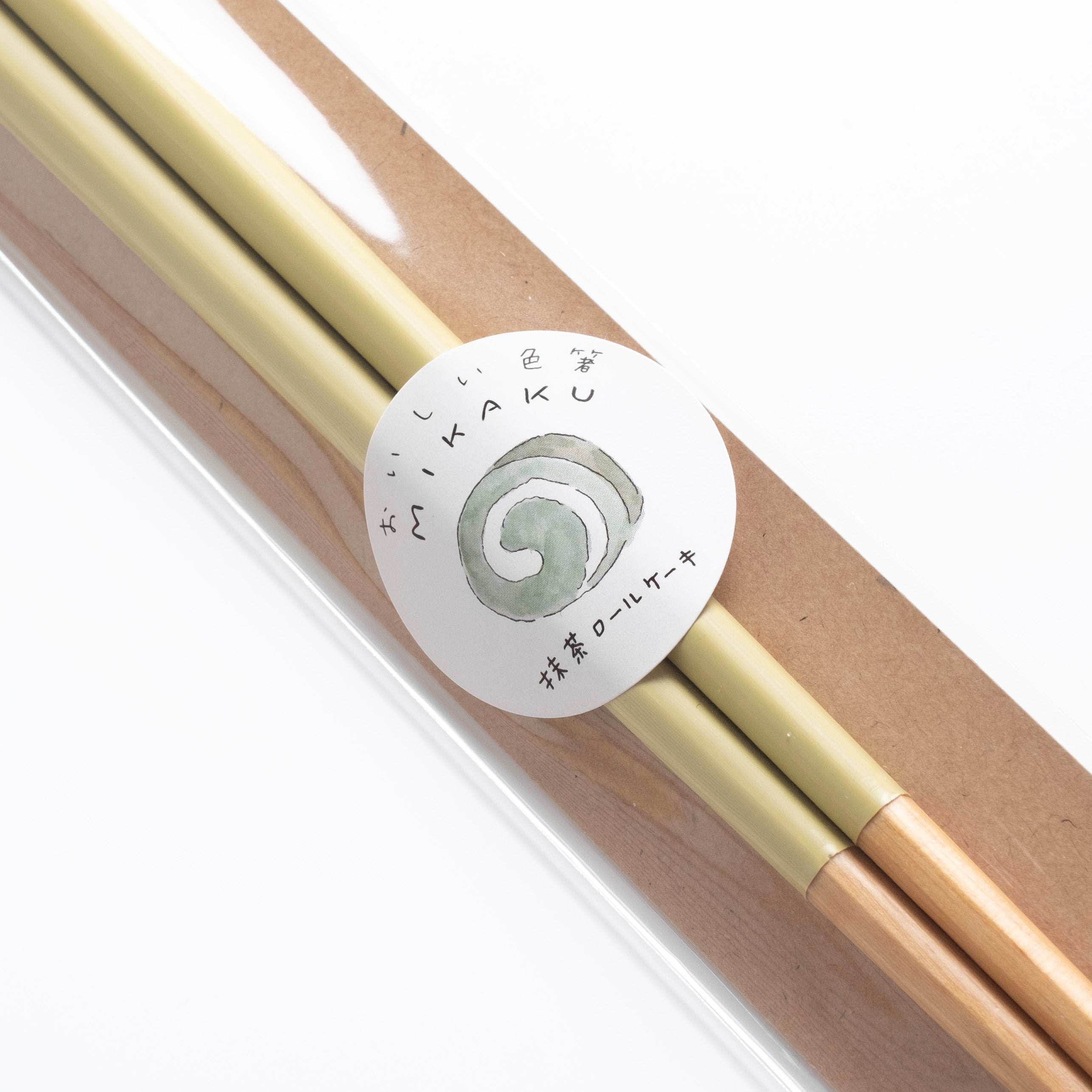 mikaku-matcha-roll-3.jpg