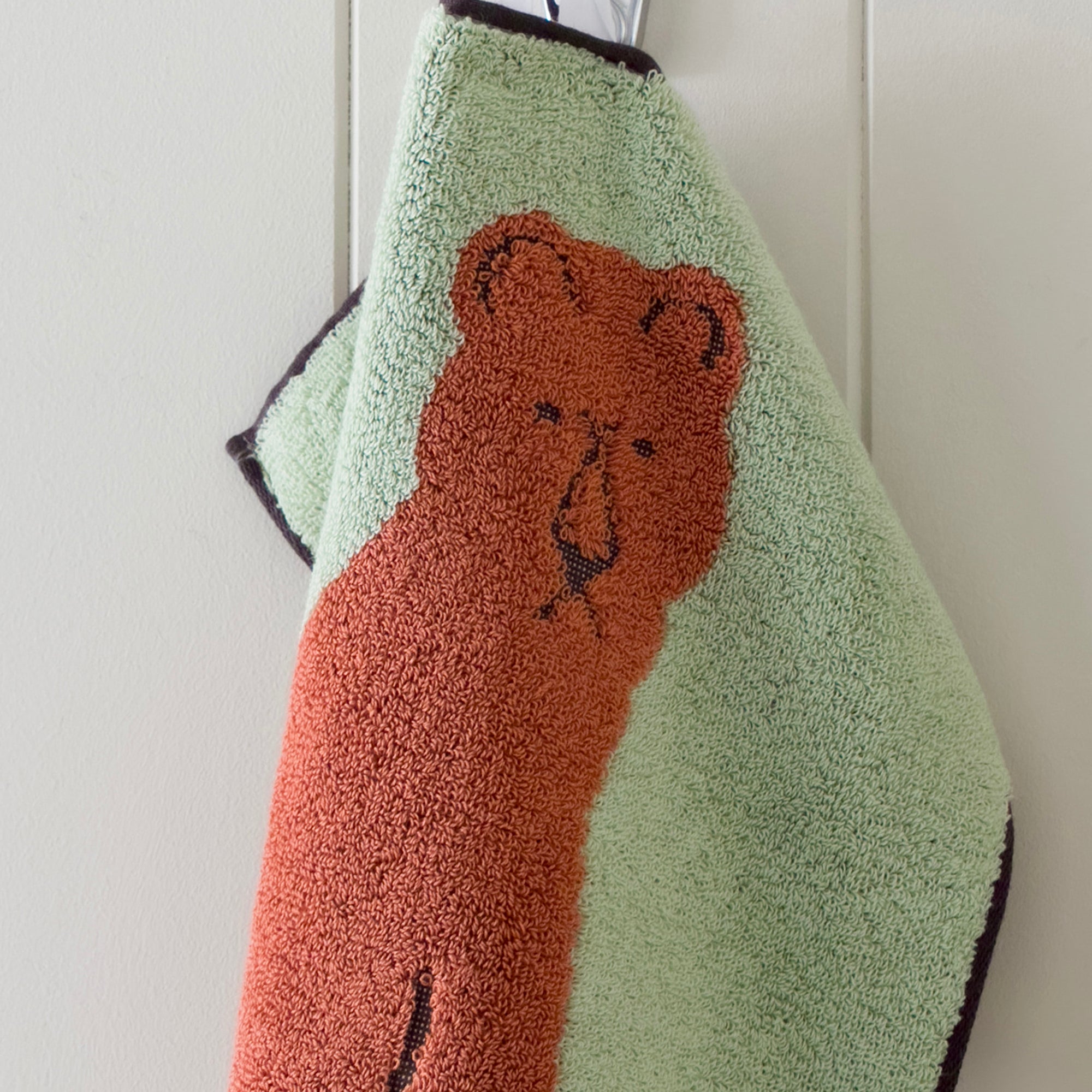 Lioness Hand Towel Mint - 34cm