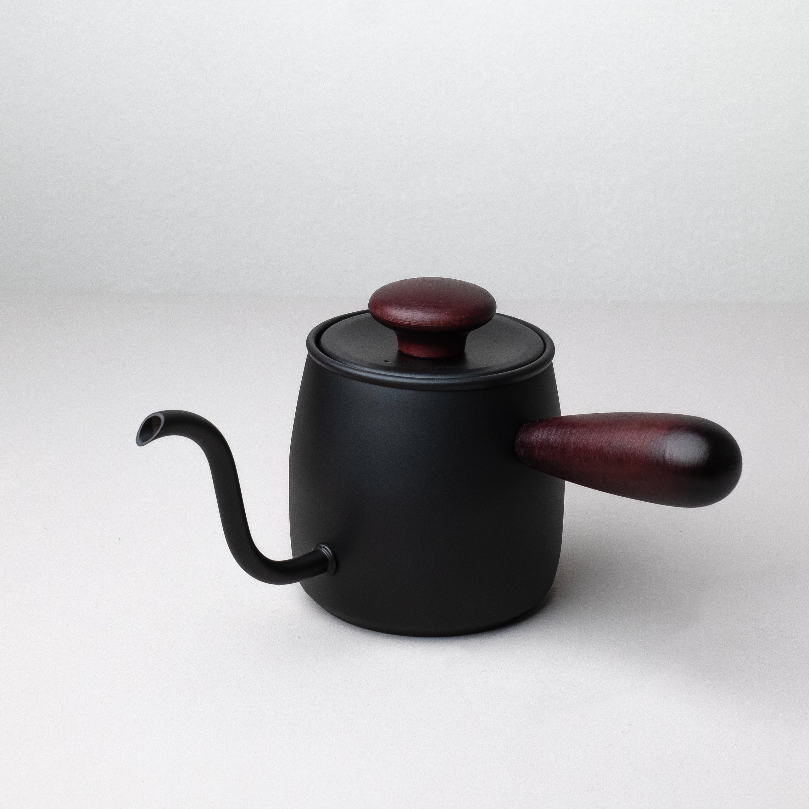 Miyaco Single Drip Kettle - Black with Mahogany Wood