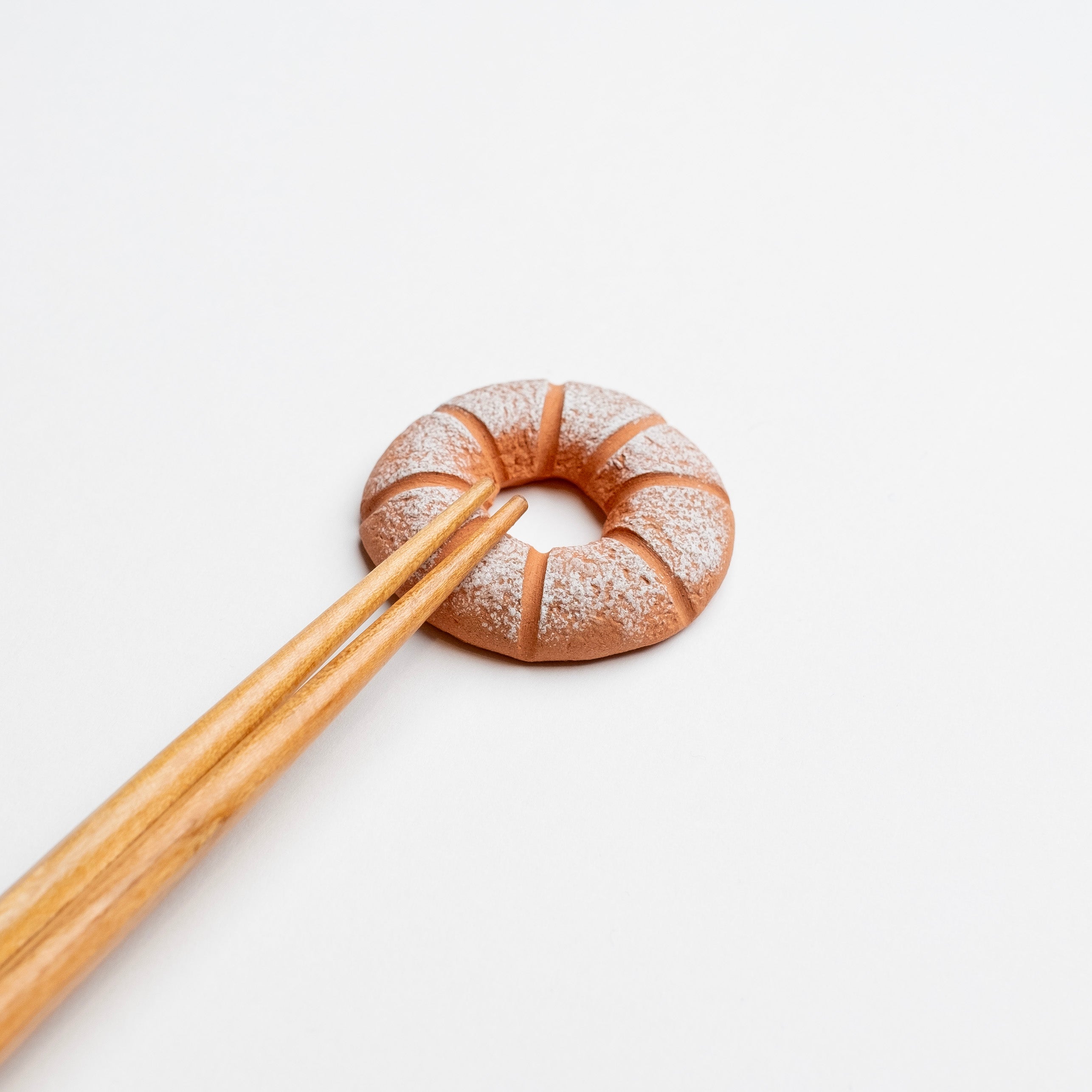 Bagel Chopstick Rest