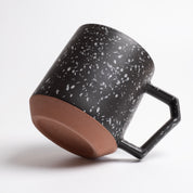 Chips Mug Large 380ml - Speckled Black