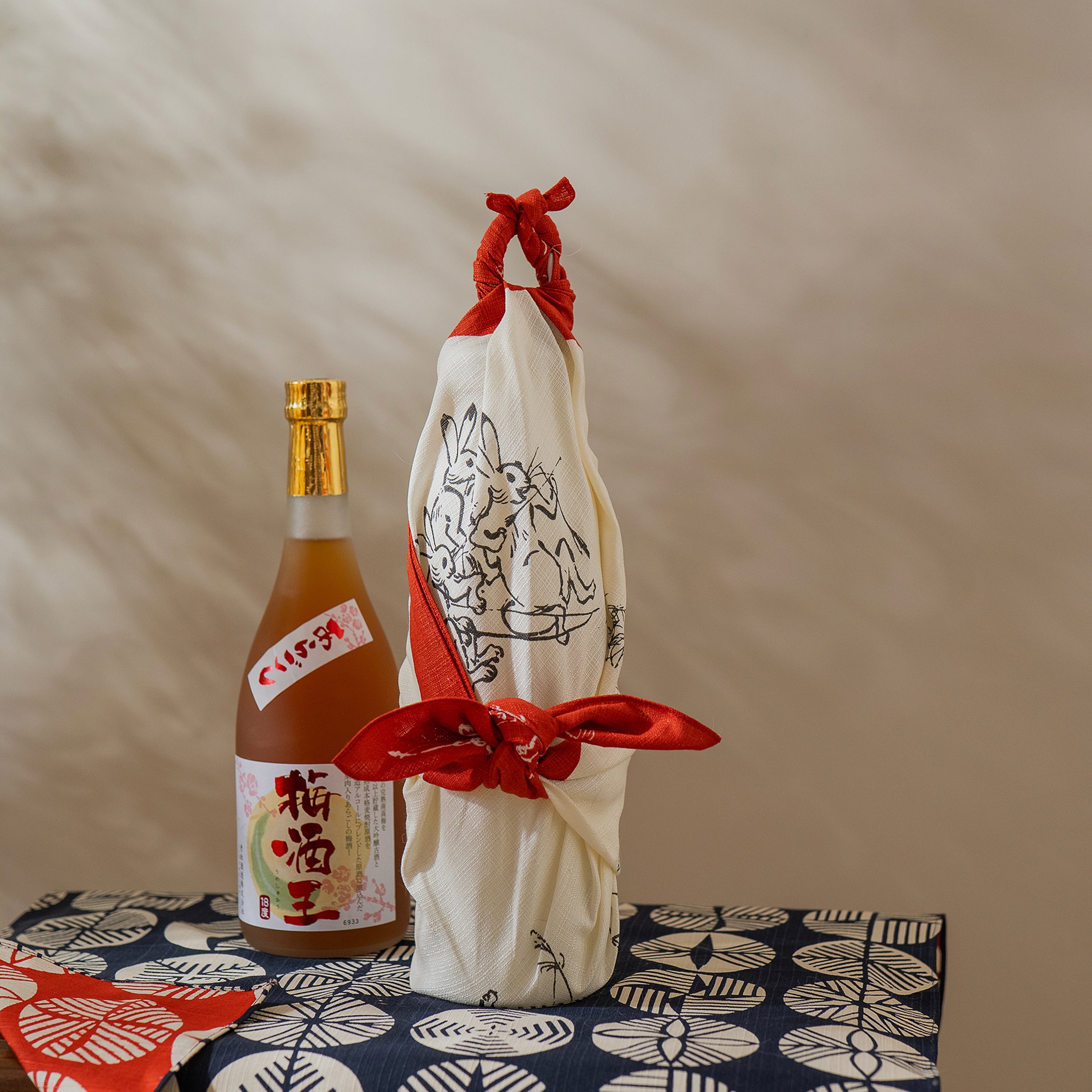 Studio Sakana - Choju Jinbutsu Giga Furoshiki