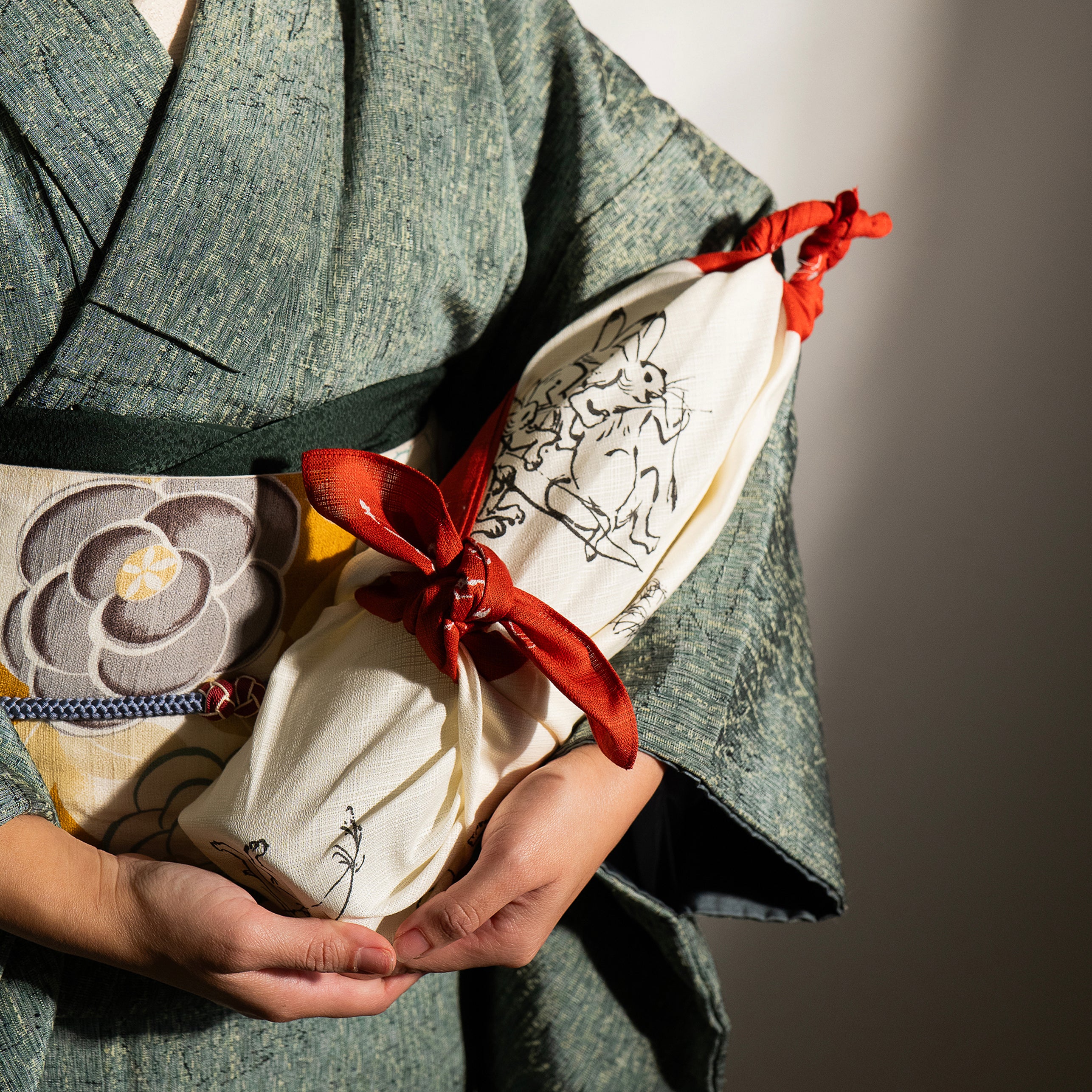 Studio Sakana - Choju Jinbutsu Giga Furoshiki – With Miles Store