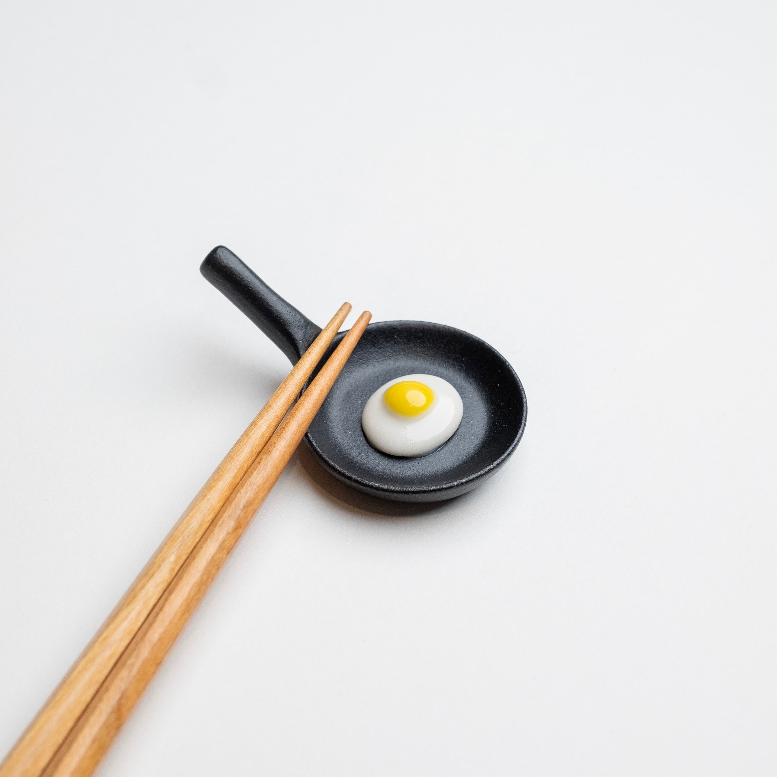 Sunny Side in Pan Chopstick Rest