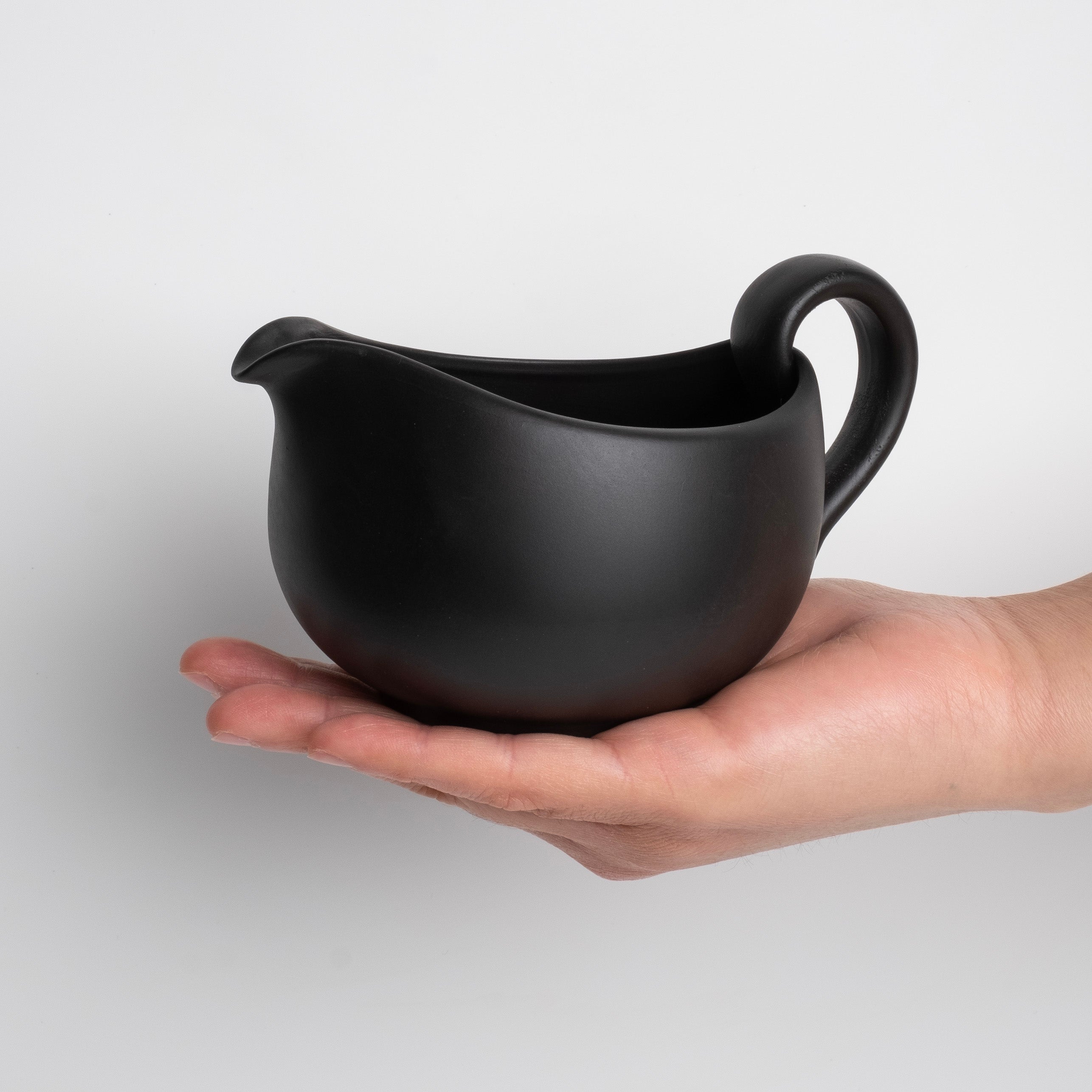 matcha-bowl-single-whisk-black-spout-4.jpg
