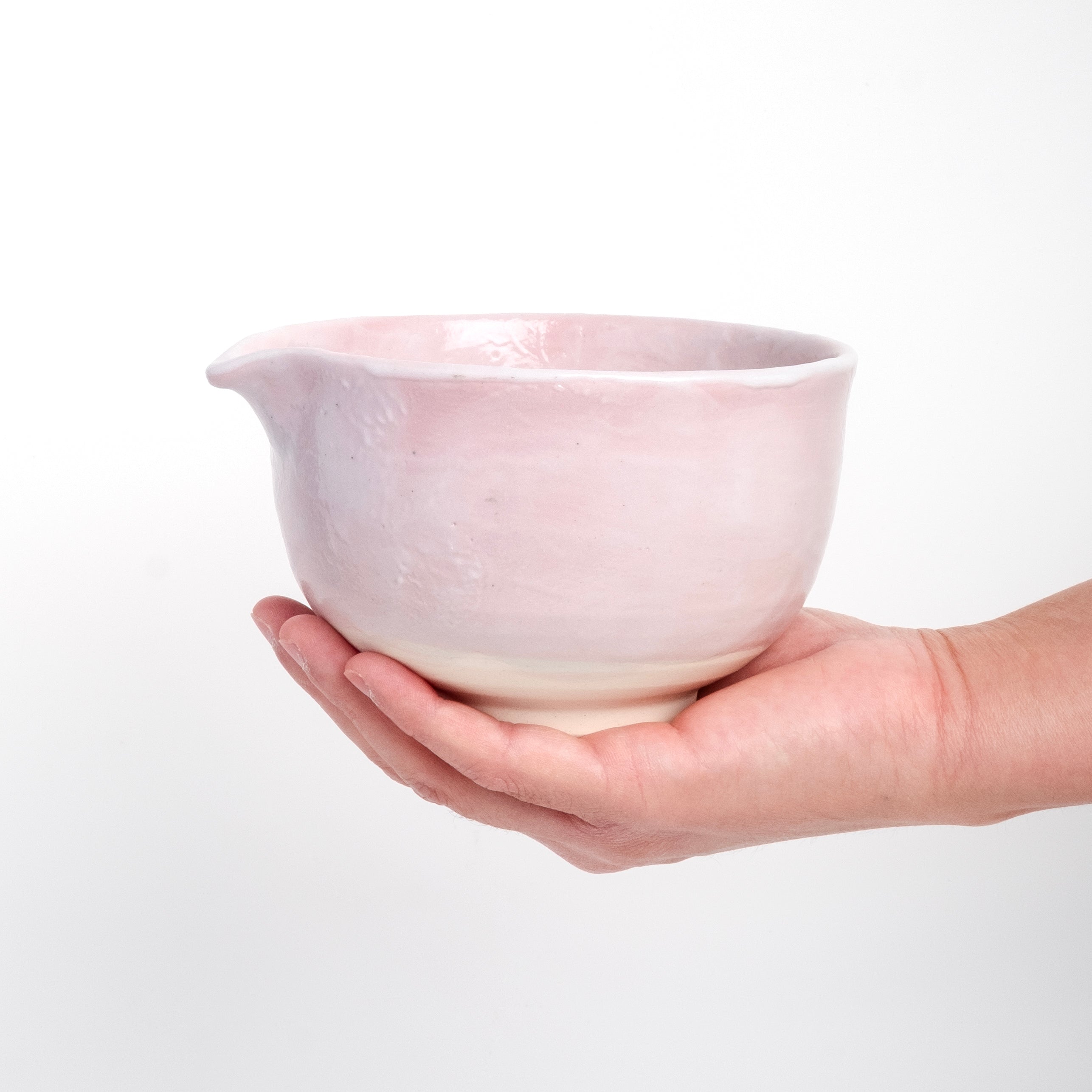 matcha-bowl-spout-sharp-sakura-6_43acffe8-4693-422b-897e-6d6744023bc5.jpg