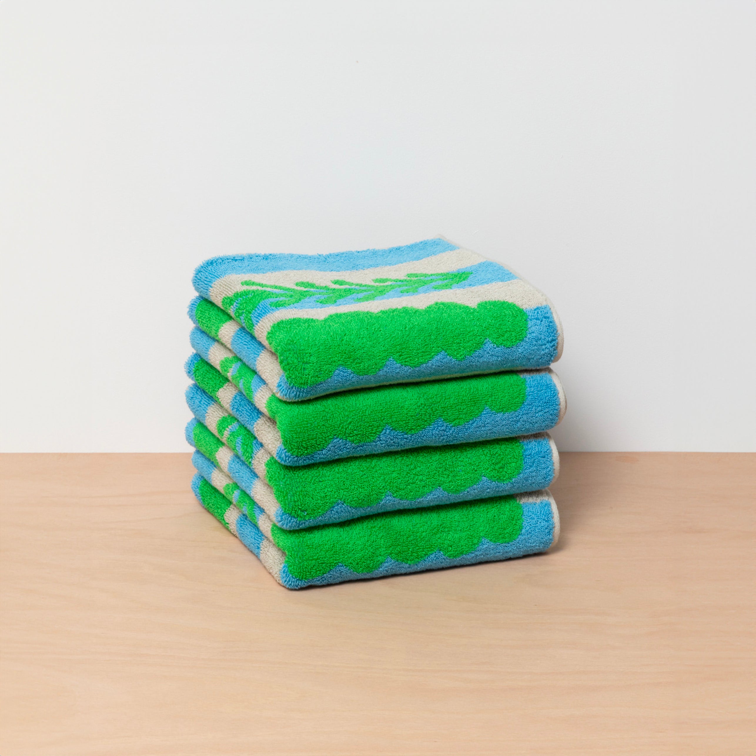 Trees Face Towel Green - 80cm