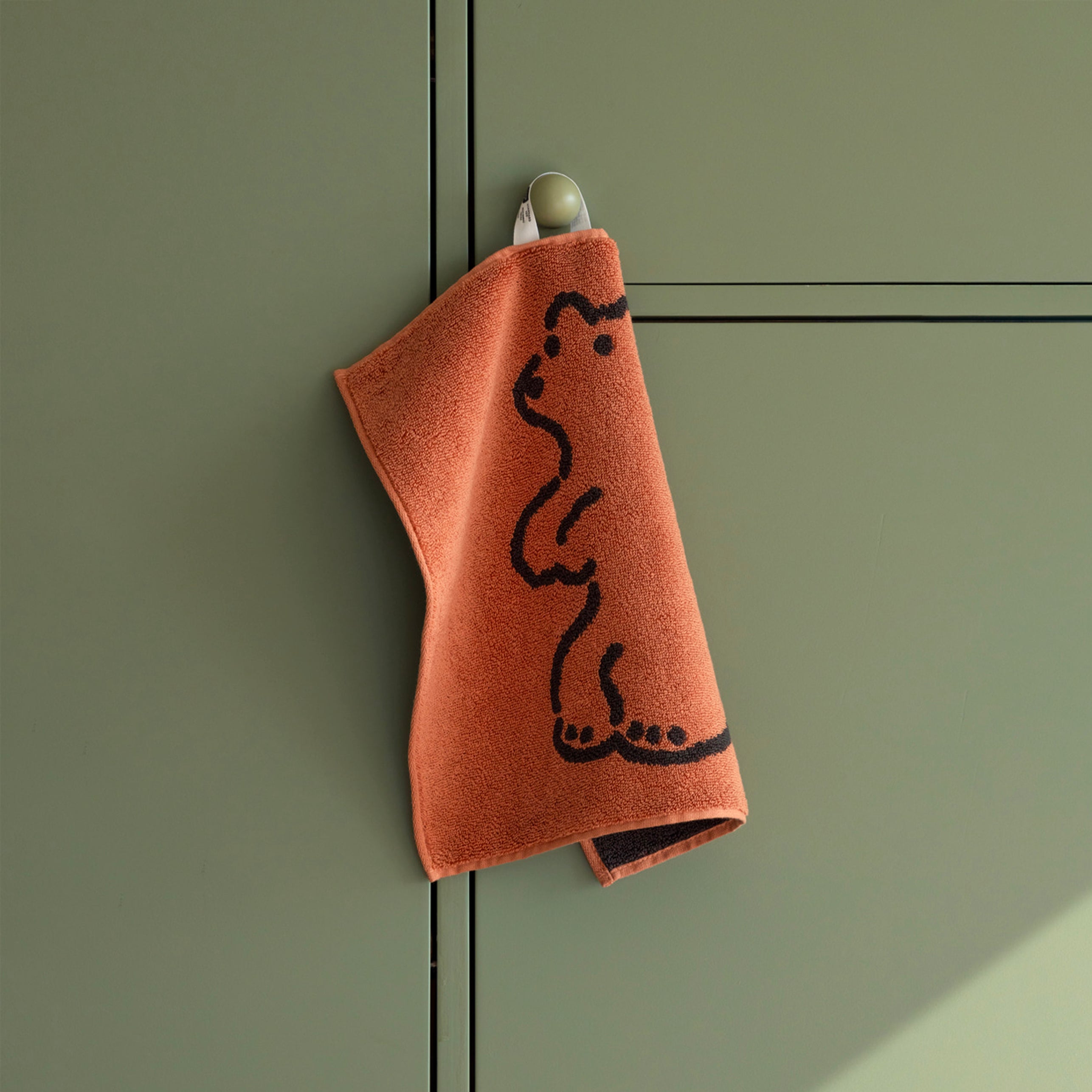 Huggy Bear Hand Towel Brick - 34cm