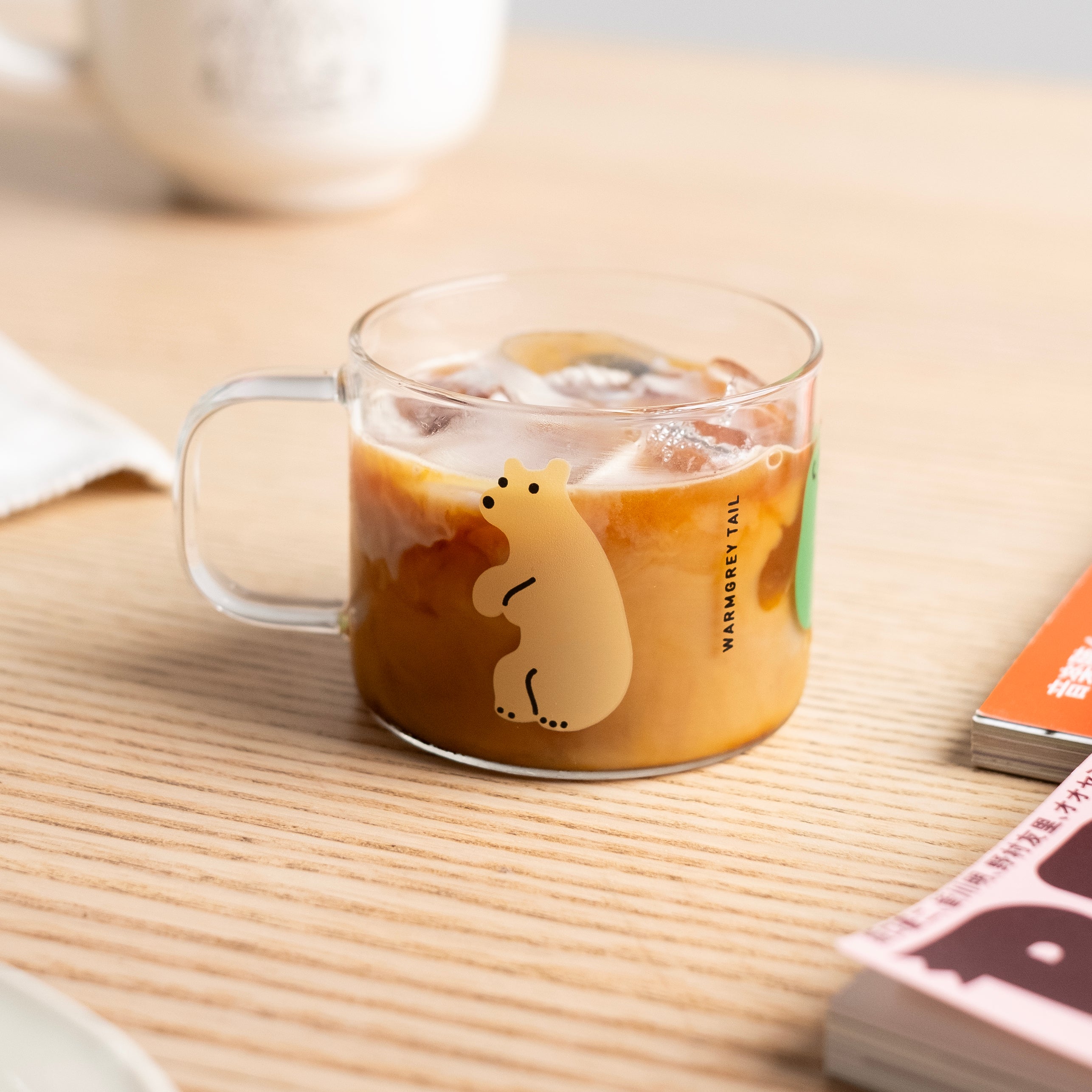 warmgrey-rolling-bear-mini-cup-6.jpg