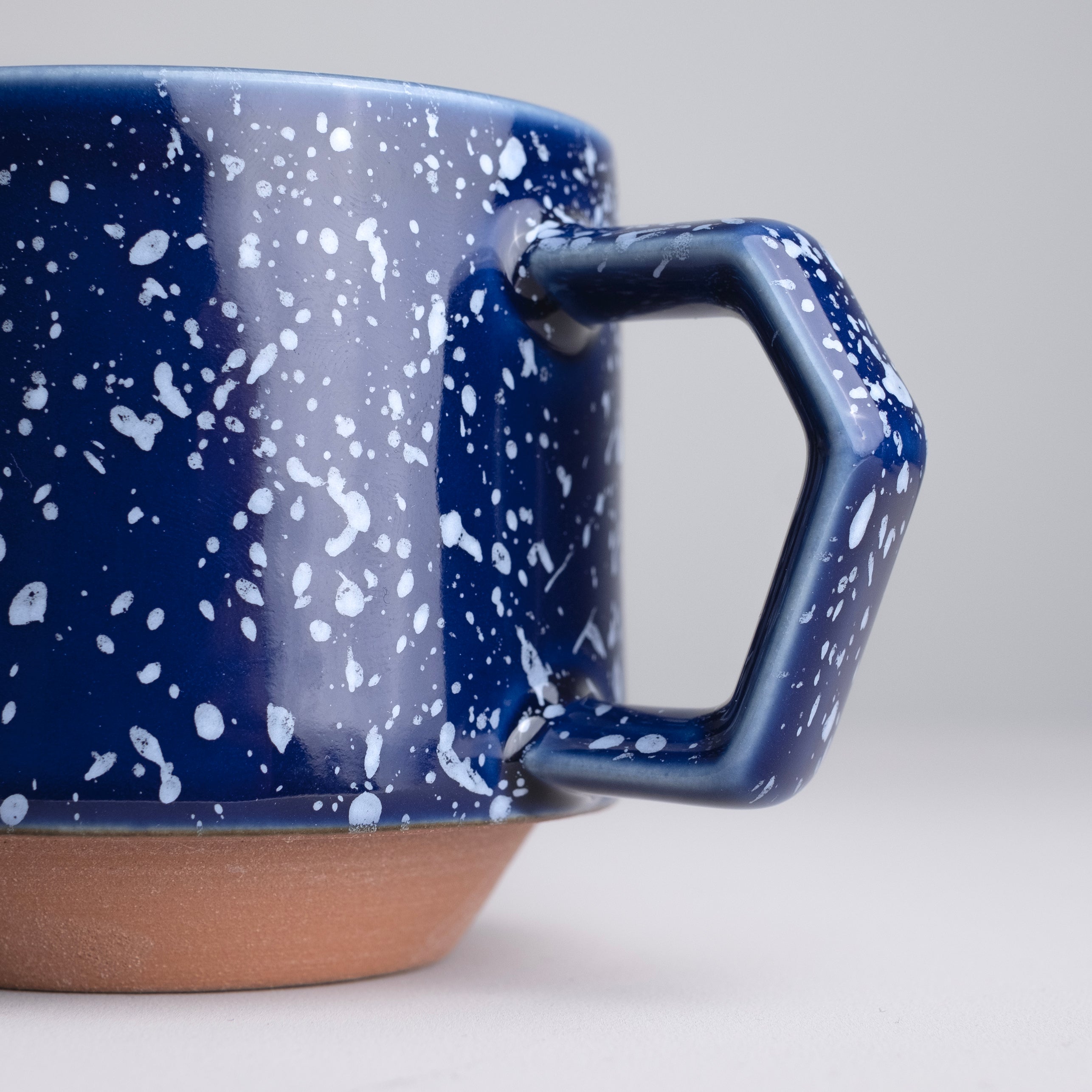 Chips Japan Stack Ceramic Mug 280ml Speckled Navy Detail View