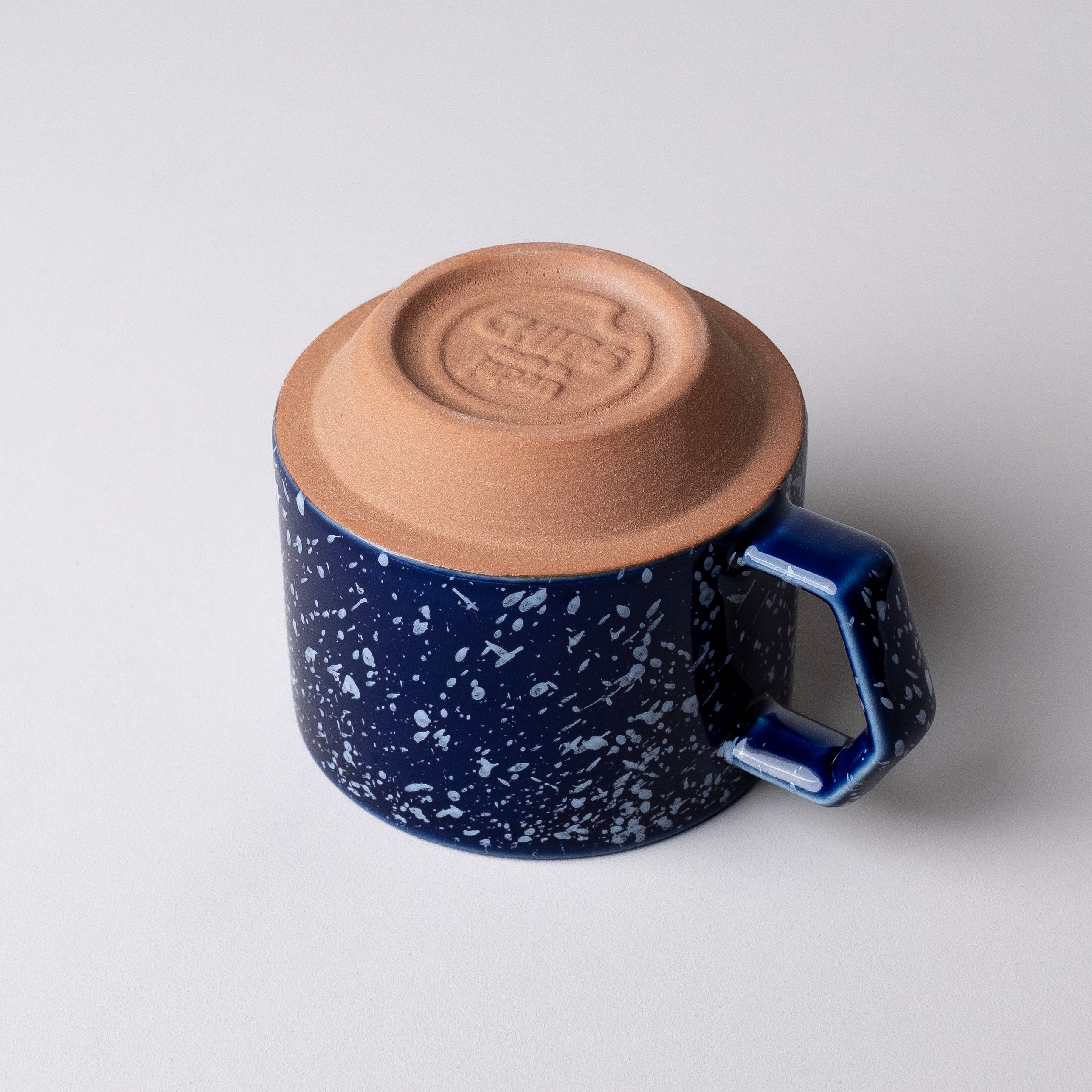 Chips Japan Stack Ceramic Mug 280ml Speckled Navy Detail View