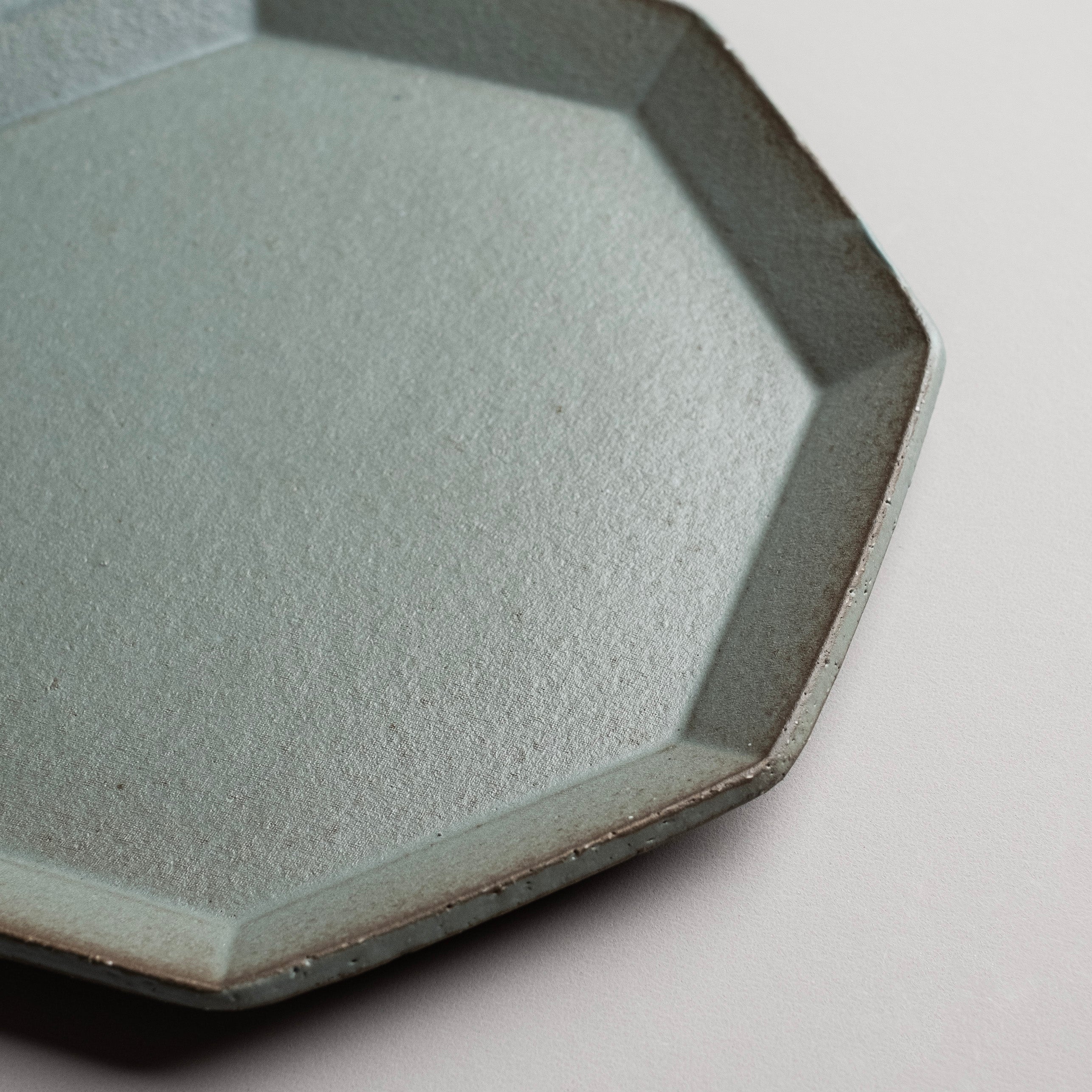 Jyuzan Angle Plate 18.5cm - Olive