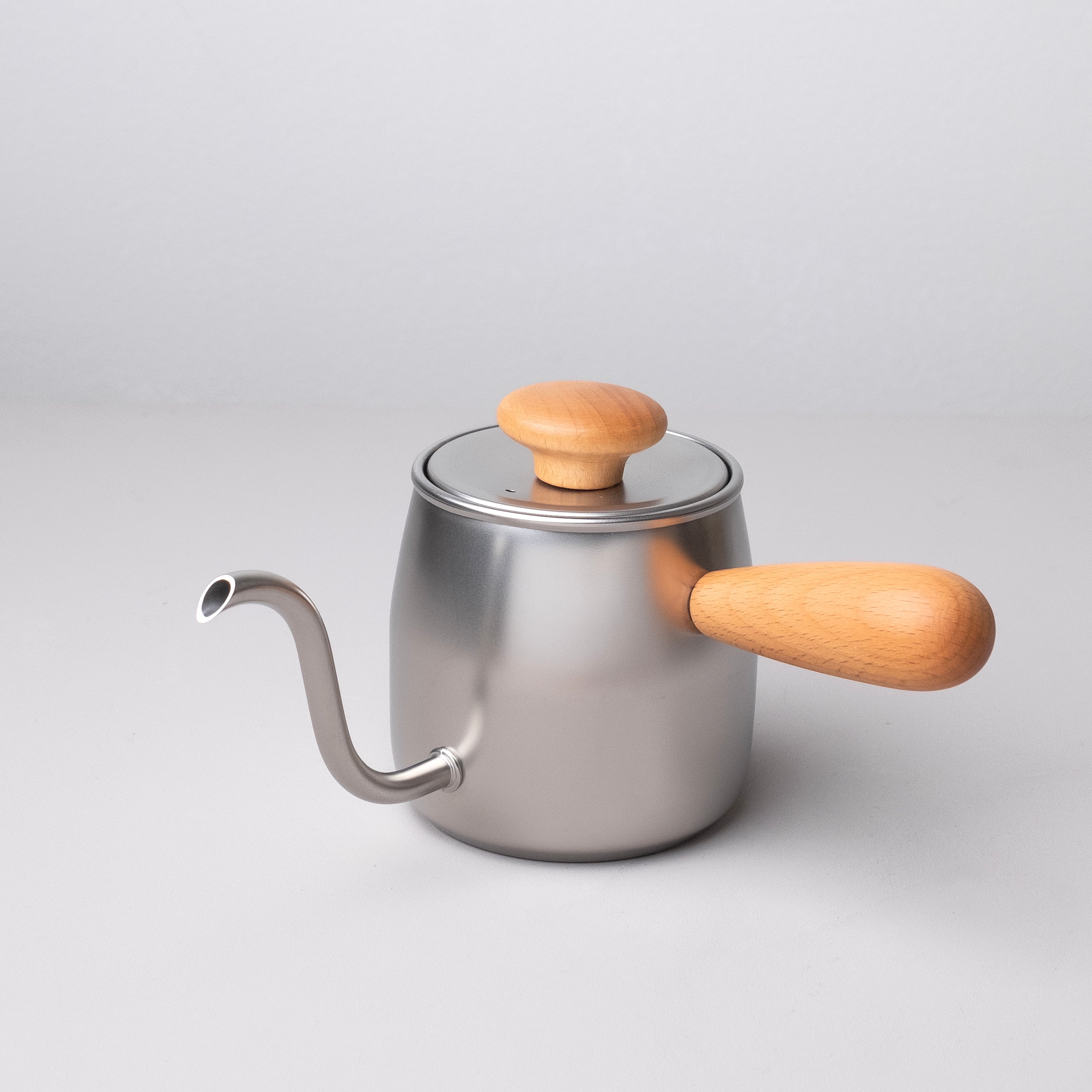 Miyaco Single Drip Kettle - Silver with Birch Wood