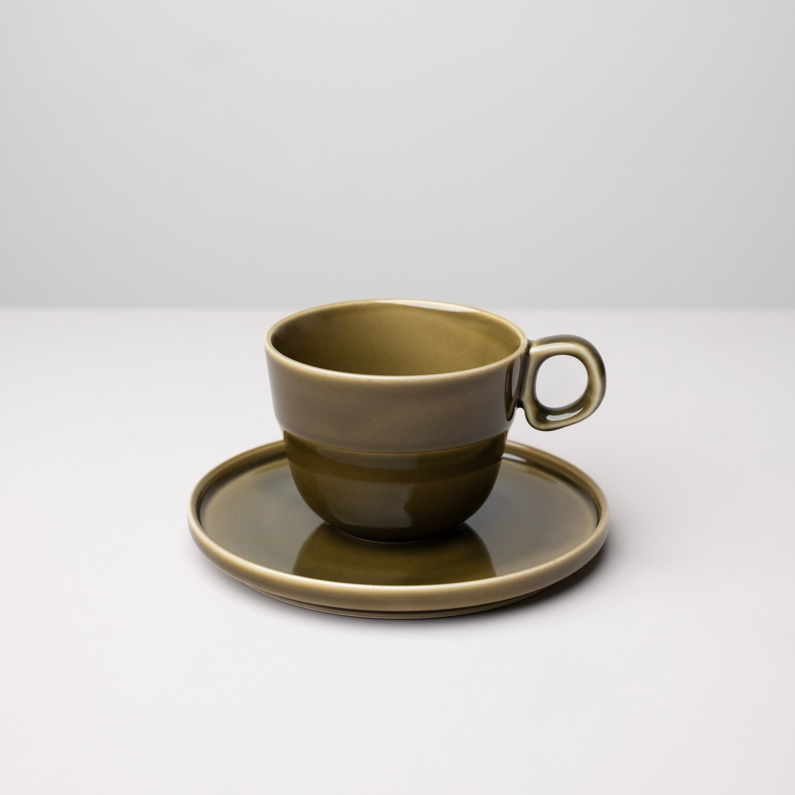 tripware-cups-olive-2.jpg